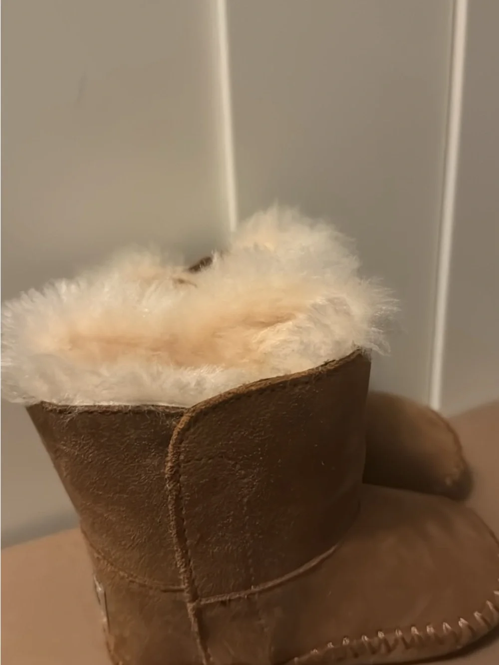 UGG Kids Chestnut Suede Shearling Booties